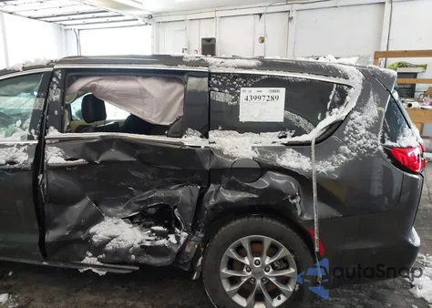 2023 Chrysler Pacifica Touring L Awd из США, поврежденный, VIN 2C4RC3BG6PR593227